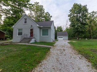 19137 Alexander Rd, Walton Hills, OH 44146