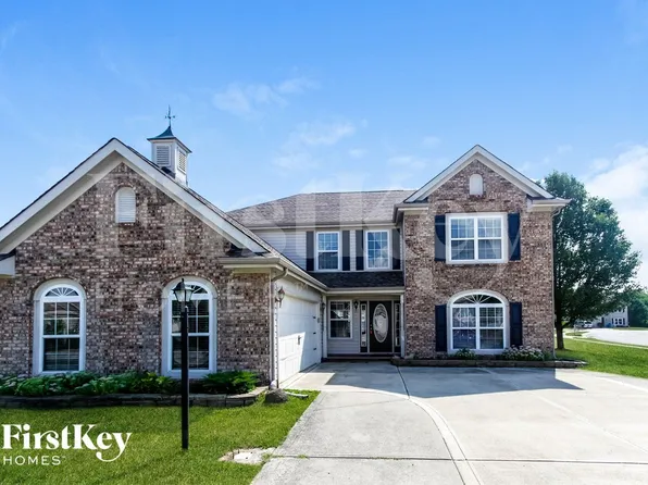 6009 Copeland Lakes Dr, Indianapolis, IN 46221