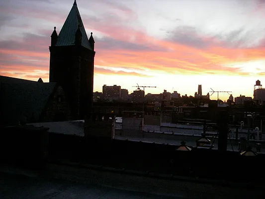 Sold by Owner | media 25