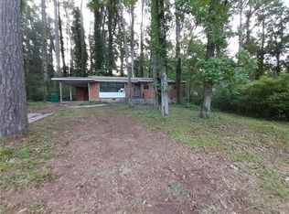 3252 Pinehill Dr, Decatur, GA 30032