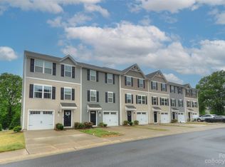 904 Taybyn Rd, Fort Mill, SC 29715