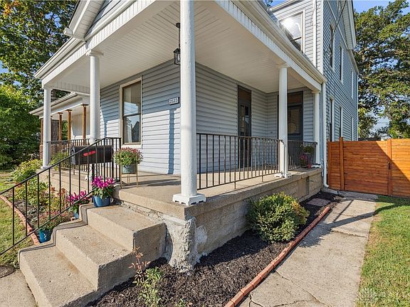2nd image of 2523 Benninghofen Ave