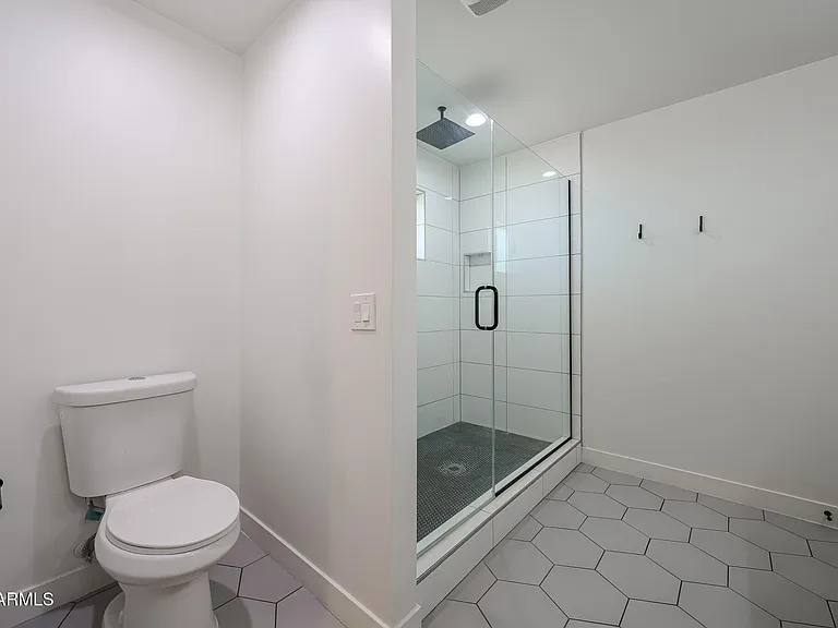2651 N 71st Pl — Photo 30