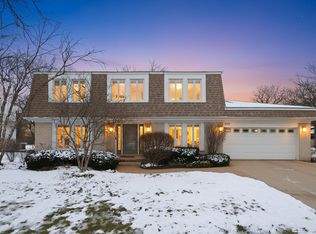 1534 Gordon Ter, Deerfield, IL 60015