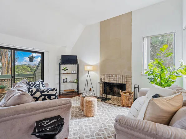 2742 East Ct, Richmond, CA 94806