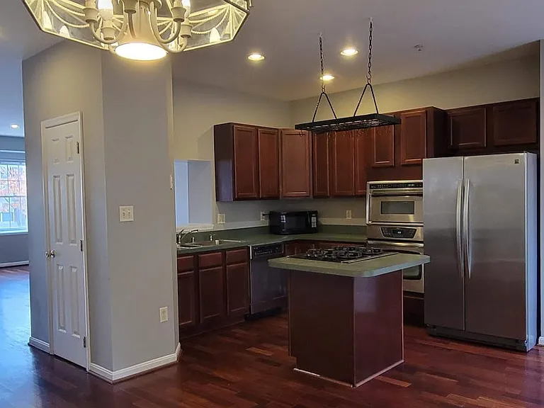 1533 S Rambling Way — Photo 39