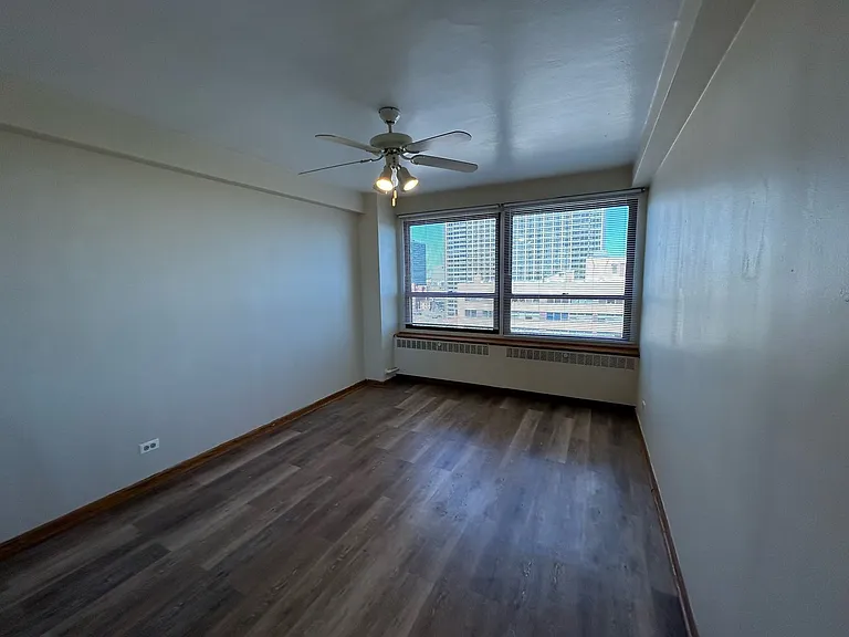 4180 Marine Terrace Apartments — Photo 106