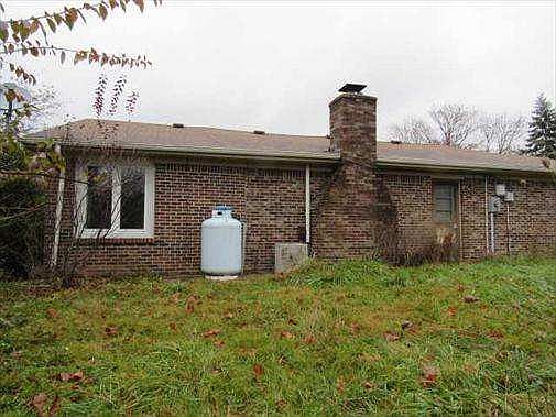 3rd image of 5508 Whirlaway Cir