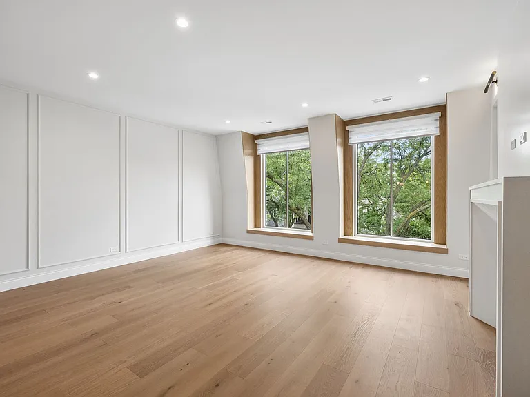3739 N Clifton Ave #3 — Photo 11