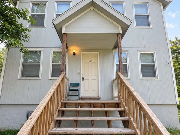 (1937 S 12th St), 1937 S 12th St #1, Omaha, NE 68108