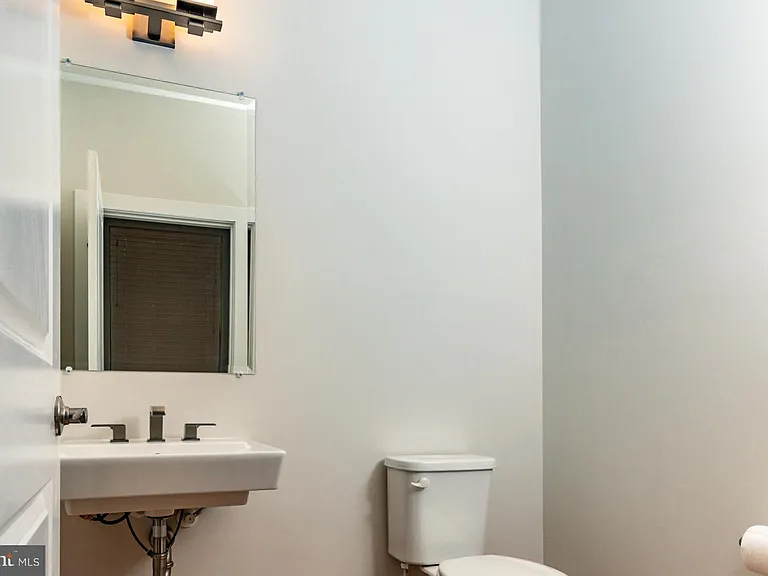 43375 Whitehead Ter — Photo 16