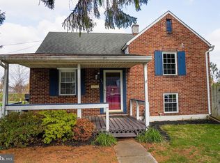 751 Village Rd, York, PA 17404