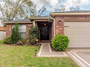 295 Wiregrass Pl, Cantonment, FL 32533