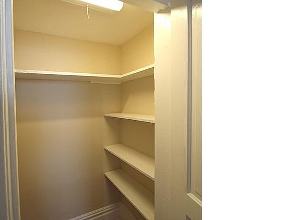 4th image of 3008 2nd Ave #2