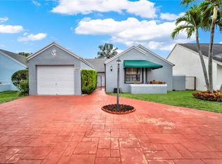 11027 SW 148th Ct, Miami, FL 33196