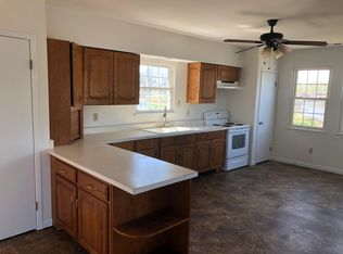 887 Elmer Dwyer Clb, Saint Charles, MO 63301