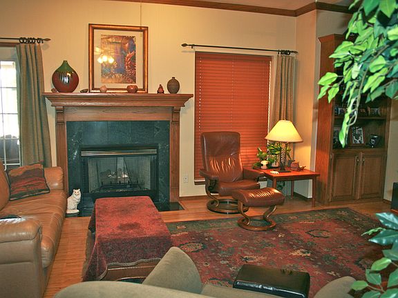 3rd image of 508 Southview Dr