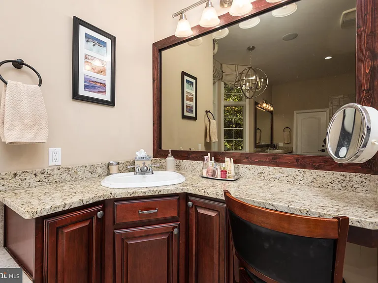 2620 Love Point Rd — Photo 40