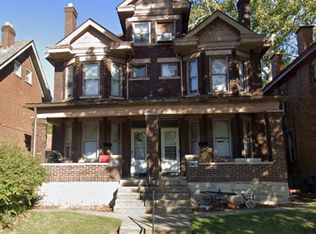 1902 Summit St, Columbus, OH 43201