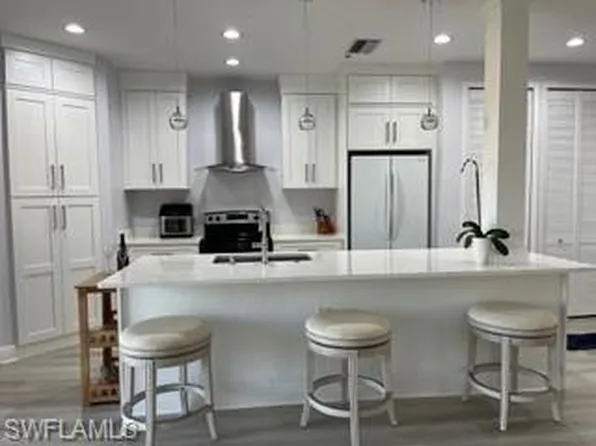 1305 Sweetwater Cv Unit 203, Naples, FL 34110