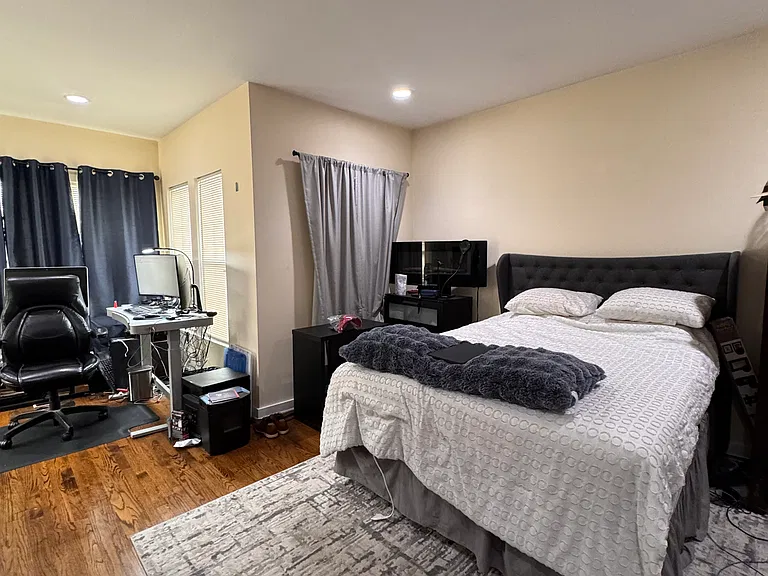 4619 N Central Park Ave #2 — Photo 9