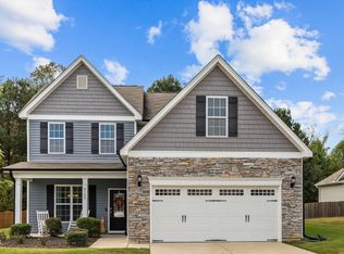 4145 Weavers Pond Dr, Zebulon, NC 27597