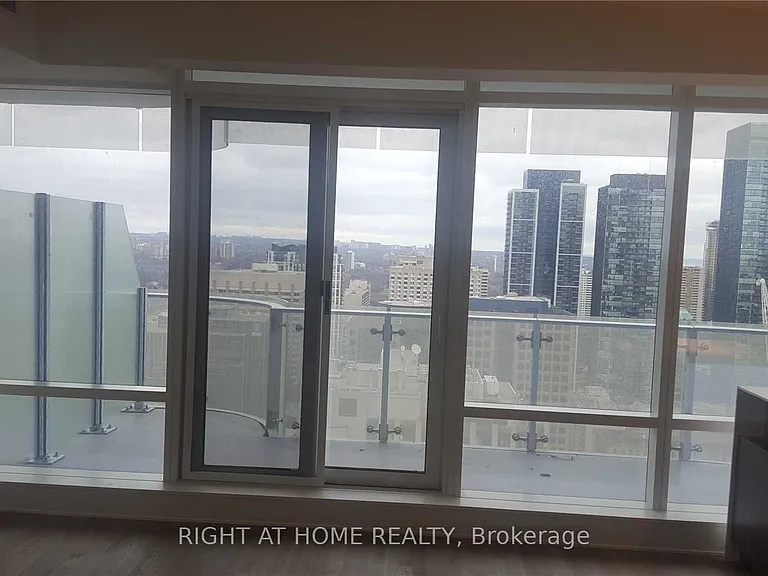 1 Bloor St E #2703 — Photo 6