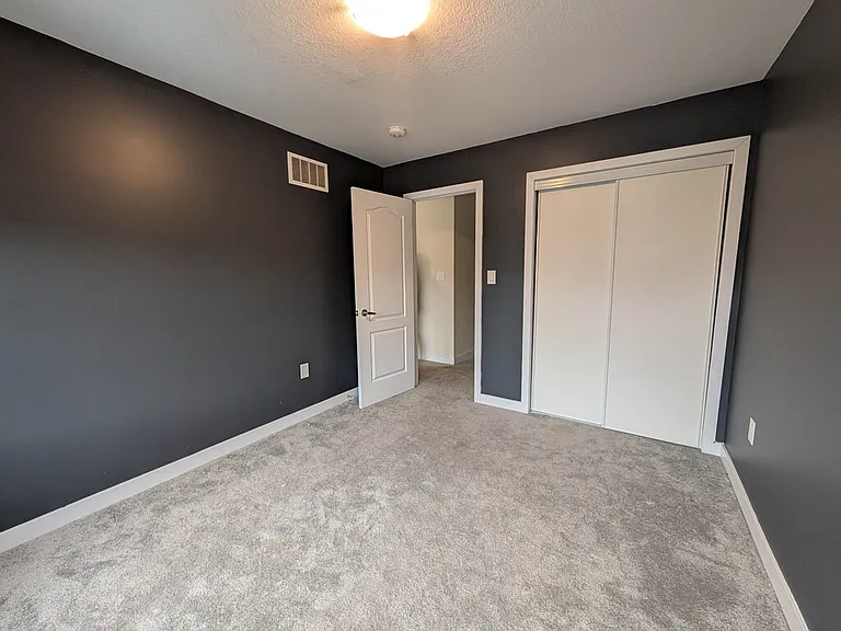 10 Blackberry Ln — Photo 21