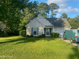 2910 New Town Dr, Wilmington, NC 28405