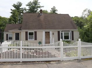 23 Lincoln Ave, Holbrook, MA 02343