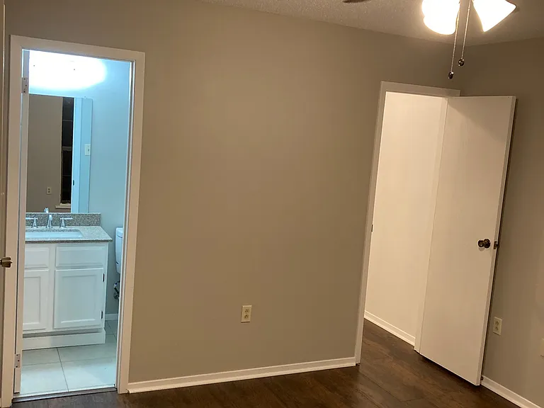 30480 Fairway View Dr — Photo 3