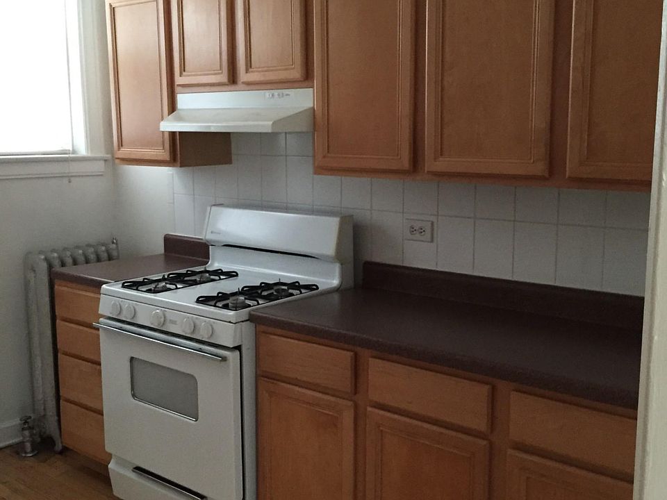 1st image of 4837 N Wolcott Ave #2AR