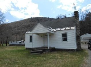 463 Route 20, Chester, MA 01011