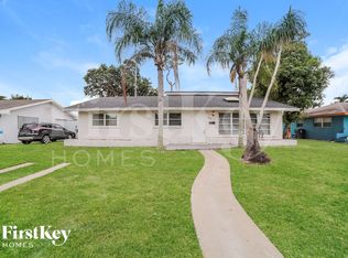 4882 Pine Cone Ln, West Palm Beach, FL 33417