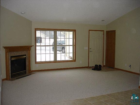 4th image of 602 Clubhouse Rd