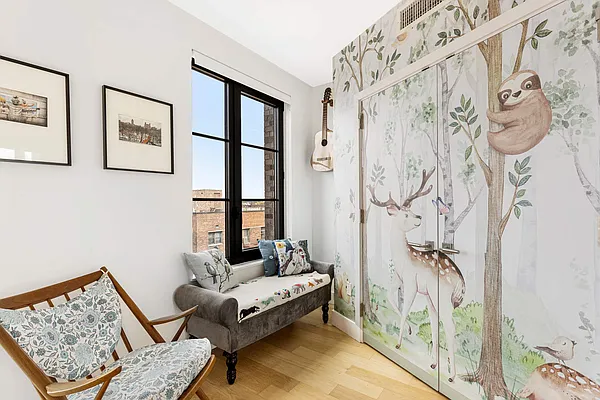 Sold by Compass | media 7