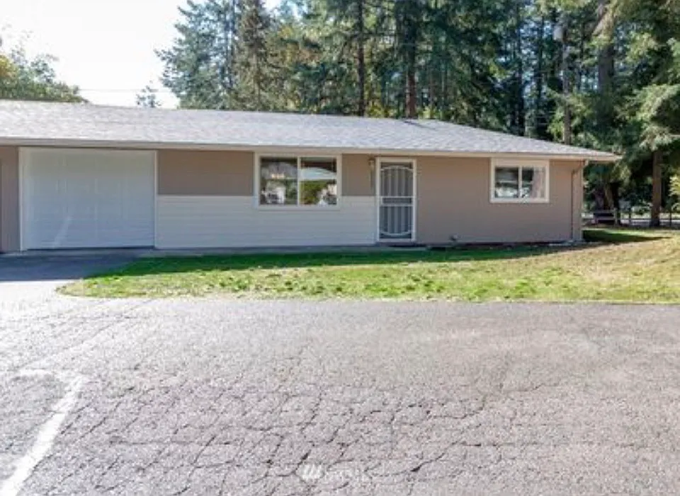Cottage Woods condominiums. — Photo 2