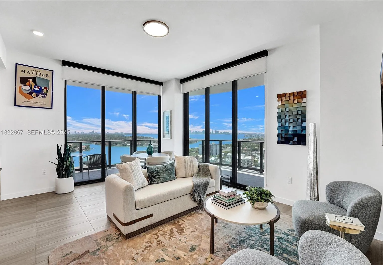2 bed, $11,000 — Photo 1