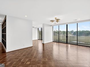 2575 Peachtree Rd NE APT 7E, Atlanta, GA 30305