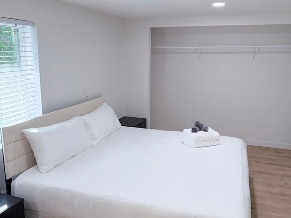 (undisclosed Address)