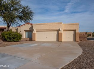 552 W Pyramid Point Ct, Tucson, AZ 85737