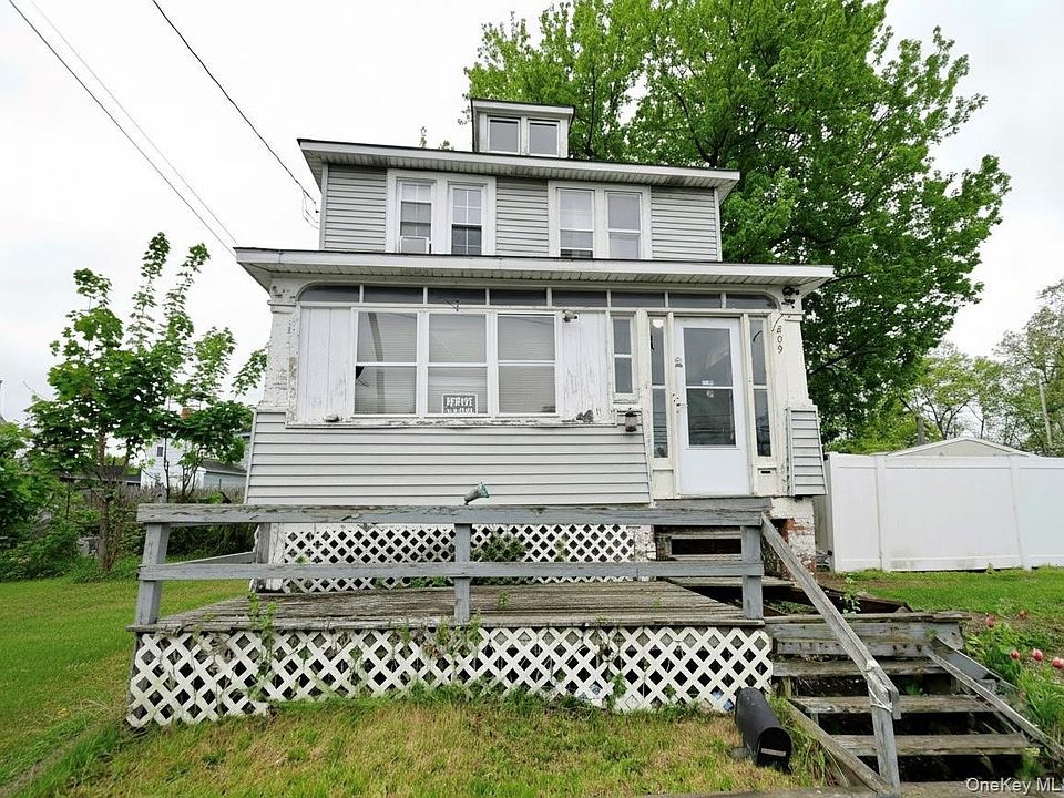 1st image of 809 South Street