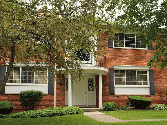 2nd image of 1705 Huntingwood Ln APT D