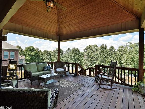 3rd image of 82 Cypress Creek Dr