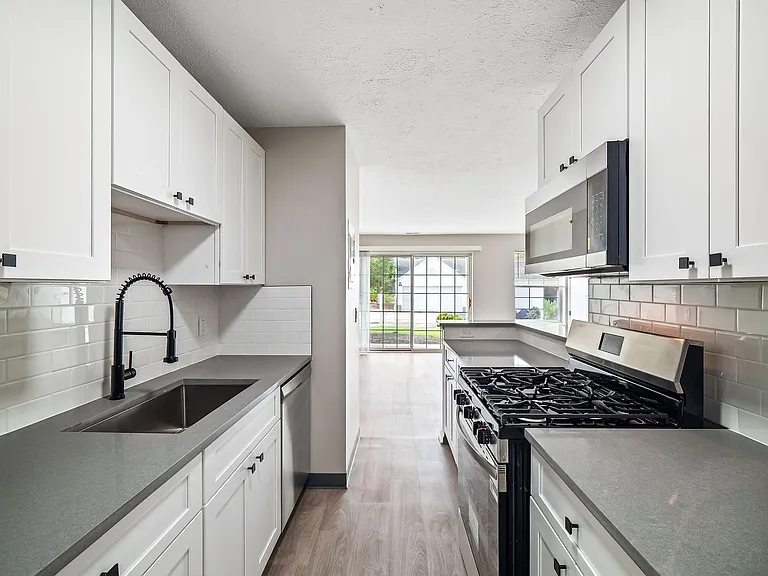 Cherry Tree Village Apartments — Photo 98
