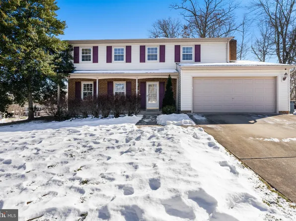 12010 Willowood Dr, Woodbridge, VA 22192
