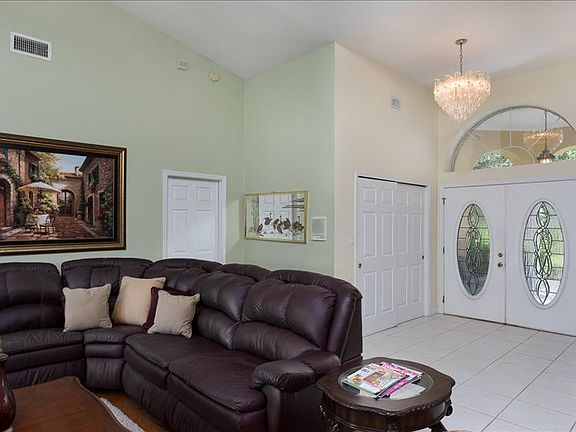 4th image of 204 Huntley Oaks Blvd