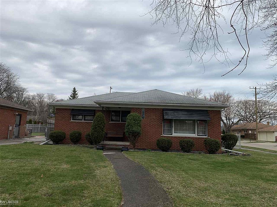 1st image of 20015 Beaufait St