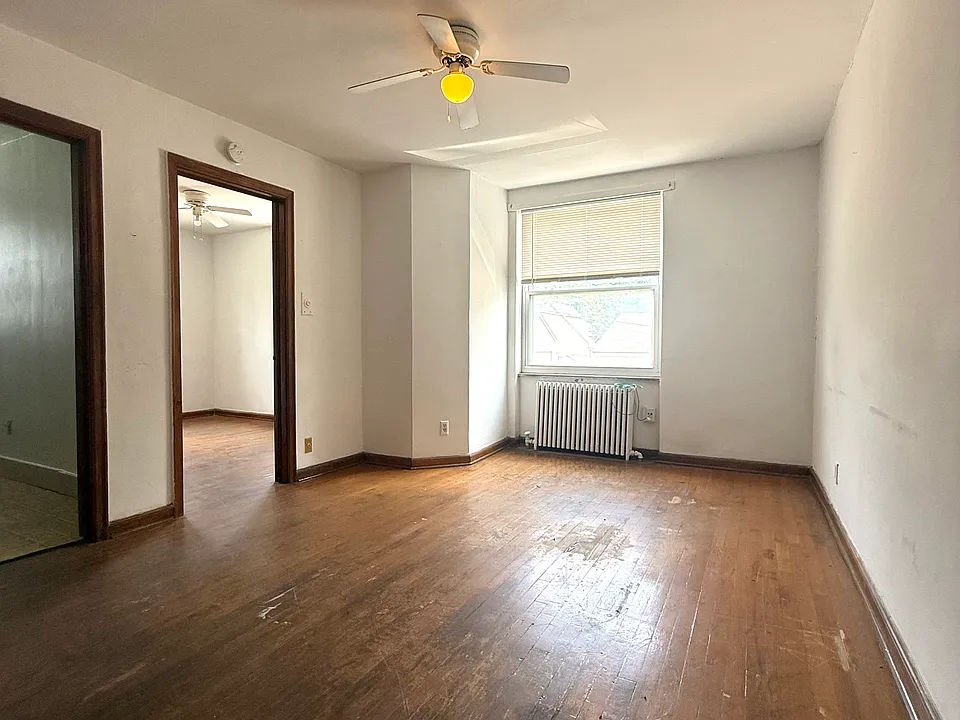 1304 Pennsylvania Ave #2C