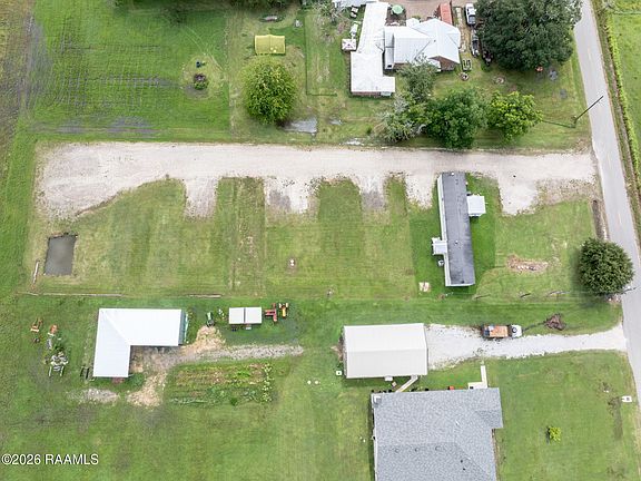 3rd image of 324 Paul Molbert Rd